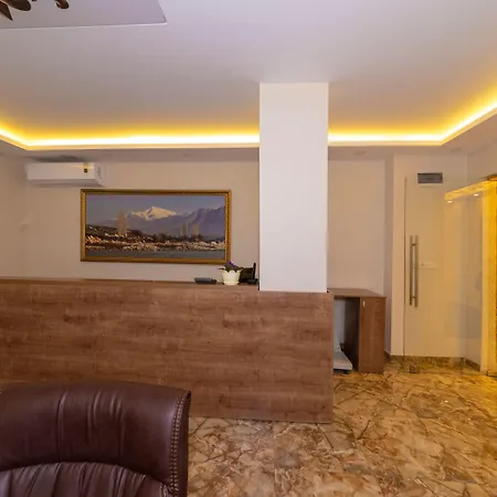 Aparthotel Sufra